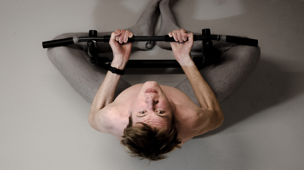 Workout an Klimmzugstange
